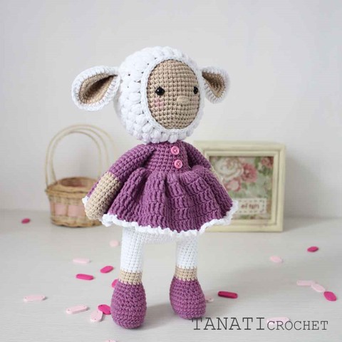 В'язана овечка Tanati Crochet