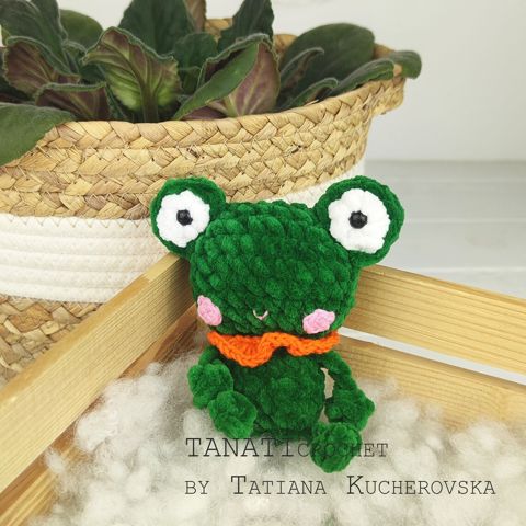 В'язана жабка Tanati Crochet